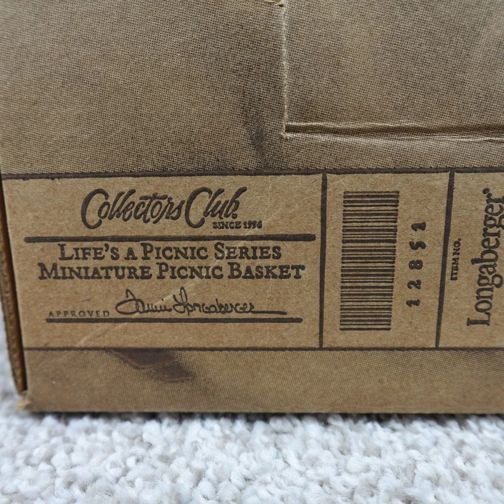 Longaberger 2014 Collectors Club Miniature Life's a Picnic Basket 12851 Multi
